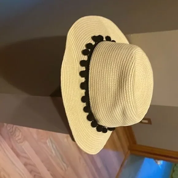 Cream Fedora Hat with Black Tassles - Picture 3 of 5